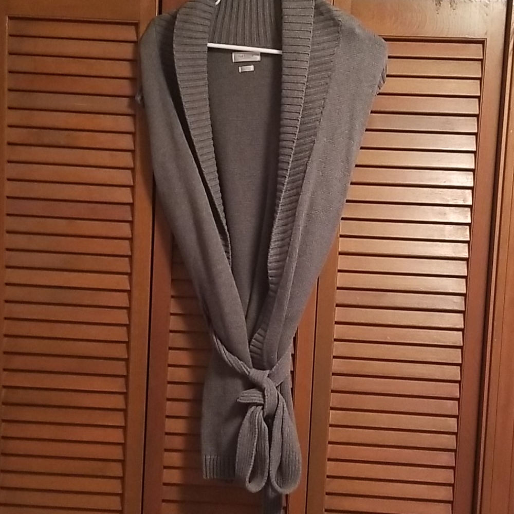 Van Heusen sweater